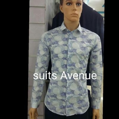 SUITS AVENUE